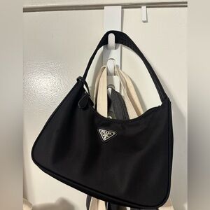 Black Women's Shoulder Bag